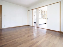 【千葉県/千葉市稲毛区小深町】千葉市稲毛区小深町　中古戸建 リビング