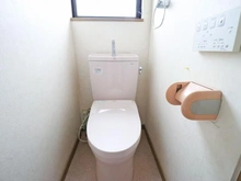 【千葉県/千葉市稲毛区小深町】千葉市稲毛区小深町　中古戸建 トイレ：2階