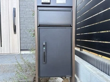 【東京都/東村山市久米川町】東村山市久米川町2丁目　中古戸建 宅配BOX