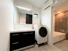 【東京都/武蔵村山市神明】武蔵村山市神明1丁目　中古戸建 洗面室