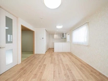 【埼玉県/所沢市小手指町】所沢市小手指町5丁目　中古戸建 LDK：（左）和室