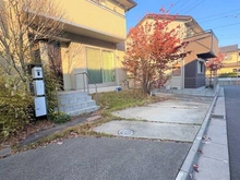 【埼玉県/所沢市小手指町】所沢市小手指町5丁目　中古戸建 駐車場