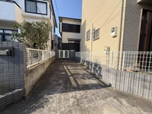 【埼玉県/所沢市宮本町】所沢市宮本町1丁目　中古戸建 駐車場