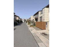 【埼玉県/川越市東田町】川越市東田町　中古戸建 前面道路