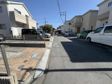 【埼玉県/所沢市大字荒幡】所沢市大字荒幡　中古戸建 前面道路