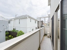 【東京都/東村山市青葉町】東村山市青葉町3丁目　中古戸建 バルコニー：南東向きのバルコニーです