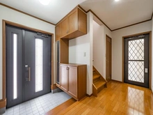 【埼玉県/川越市むさし野南】川越市むさし野南　中古戸建 玄関