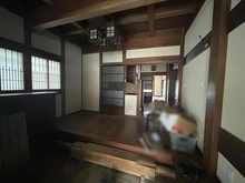 【埼玉県/秩父市別所】秩父市別所中古戸建 玄関：家具調度品は価格に含まれません