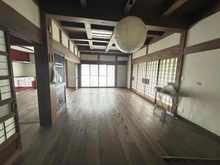 【埼玉県/秩父市別所】秩父市別所中古戸建 リビング：家具調度品は価格に含まれません