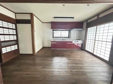 【埼玉県/秩父市別所】秩父市別所中古戸建 ダイニングキッチン：家具調度品は価格に含まれません