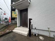 【埼玉県/所沢市東狭山ケ丘】所沢市東狭山ヶ丘　中古戸建 玄関