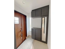 【東京都/八王子市片倉町】八王子片倉町 中古戸建 玄関