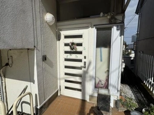 【東京都/東村山市多摩湖町】東村山市多摩湖町1丁目　戸建 玄関：家具調度品は含まれません。