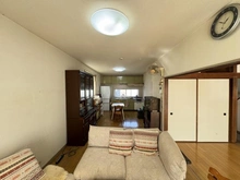 【東京都/東村山市多摩湖町】東村山市多摩湖町1丁目　戸建 リビング・ダイニング：家具等は含まれません。