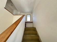 【東京都/東村山市多摩湖町】東村山市多摩湖町1丁目　戸建 廊下：階段
家具等は含まれません。