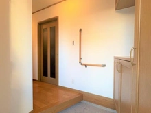 【埼玉県/所沢市花園】所沢市花園二丁目　中古戸建 玄関