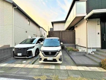 【埼玉県/入間市下藤沢】入間市下藤沢3丁目　中古戸建 駐車場