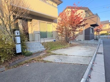 【埼玉県/所沢市小手指町】所沢市小手指町5丁目　中古戸建 駐車場