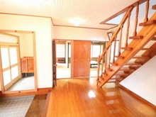 【神奈川県/相模原市南区東大沼】相模原市南区東大沼3丁目中古戸建 玄関ホール