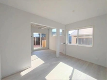 【神奈川県/茅ヶ崎市赤松町】茅ヶ崎市赤松町 リビング