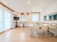 【東京都/稲城市押立】稲城市押立二世帯住宅 約18.7帖の広いLDK