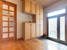 【埼玉県/さいたま市見沼区東大宮】さいたま市見沼区東大宮3丁目中古戸建 玄関
