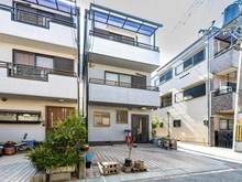 【大阪府/大阪市住吉区住吉】大阪市住吉区住吉2丁目中古戸建 外観：住吉大社まで徒歩約2分の立地！