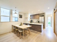 【愛知県/名古屋市千種区赤坂町】名古屋市千種区赤坂町1丁目中古戸建 