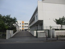 【愛知県/名古屋市千種区春里町】名古屋市千種区春里町2丁目中古戸建 千種台中学校 830m
