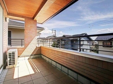 【京都府/京都市西京区御陵峰ケ堂町1丁目】京都市西京区御陵峰ケ堂町1丁目中古戸建 バルコニー