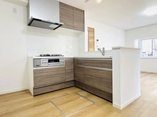 【兵庫県/尼崎市食満】尼崎市食満7丁目 中古一戸建て 