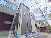 【神奈川県/横浜市神奈川区子安通】横浜市神奈川区子安通1丁目 新築一戸建て 外観