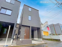 【神奈川県/横浜市都筑区池辺町】横浜市都筑区池辺町 中古一戸建て 外観