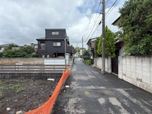 【東京都/小金井市緑町】小金井市緑町5丁目 新築一戸建て 前面道路