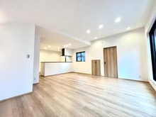 【東京都/杉並区下井草】杉並区下井草1丁目 新築一戸建て リビング・ダイニング