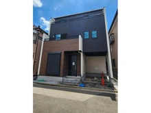 【埼玉県/蕨市中央】蕨市中央7丁目新築戸建 建築中の外観