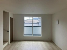 【埼玉県/さいたま市浦和区針ヶ谷】さいたま市浦和区針ヶ谷2丁目　3号棟　新築戸建 リビング・ダイニング