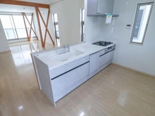 【埼玉県/さいたま市中央区下落合】さいたま市中央区下落合7丁目　リノベ済み中古戸建 キッチン