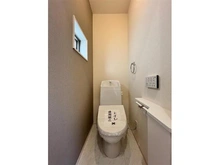 【埼玉県/川口市戸塚東】川口市戸塚東新築戸建　2号棟 トイレ