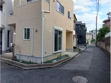 【埼玉県/川口市上青木】川口市上青木二丁目戸建 前面道路