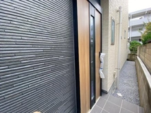 【埼玉県/さいたま市南区大谷場】大谷場2丁目　新築戸建て　2号棟 玄関