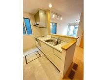 【埼玉県/さいたま市緑区大間木】さいたま市緑区大間木2丁目　リフォーム済み中古戸建 キッチン