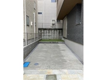 【埼玉県/さいたま市桜区西堀】グリーンガーデン中浦和5期 A 新築戸建 駐車場