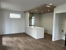 【埼玉県/さいたま市桜区西堀】グリーンガーデン中浦和5期 A 新築戸建 リビング：18畳