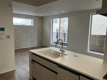 【埼玉県/さいたま市桜区西堀】グリーンガーデン中浦和5期 A 新築戸建 ダイニングキッチン