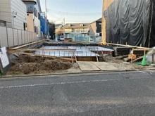 【埼玉県/さいたま市桜区田島】田島7期 12号棟 新築戸建 建築中の外観：全12区画、手前