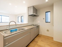 【埼玉県/さいたま市浦和区高砂】さいたま市浦和区高砂4丁目新築戸建　B号棟 キッチン