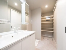 【埼玉県/さいたま市浦和区高砂】さいたま市浦和区高砂4丁目新築戸建　B号棟 洗面室