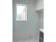 【埼玉県/さいたま市桜区西堀】グリーンガーデン中浦和5期 D 新築戸建 洗面所