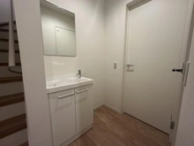 【埼玉県/さいたま市南区神明】さいたま市南区神明2丁目　新築戸建 手洗い場（1階部分）